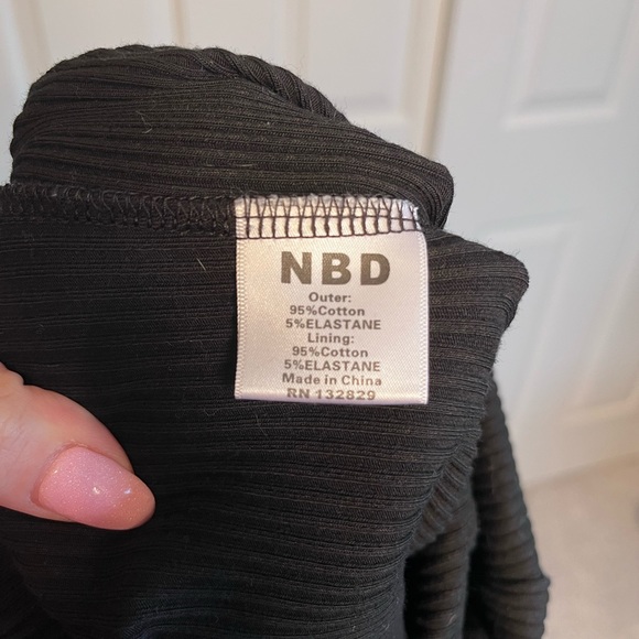 NBD Eden Jumpsuit Black Revolve Ribbed Off Shoulder Cropped Tie Size S - Picture 6 of 6